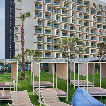 Otel The Editory By The Sea 5*