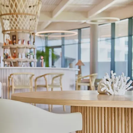 The Editory By The Sea 5*