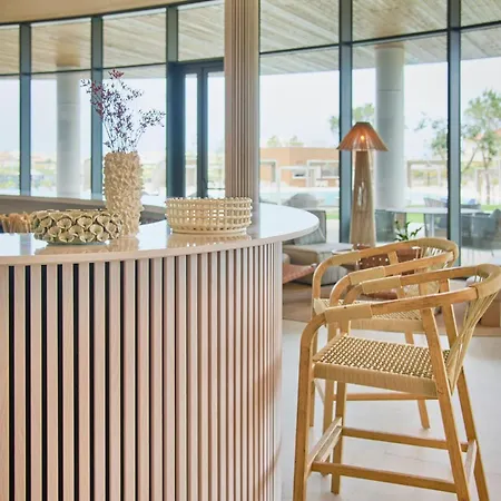 The Editory By The Sea 5*