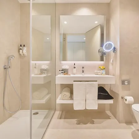 The Editory By The Sea لاغوس