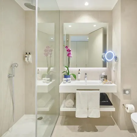 Hotel The Editory By The Sea 5*